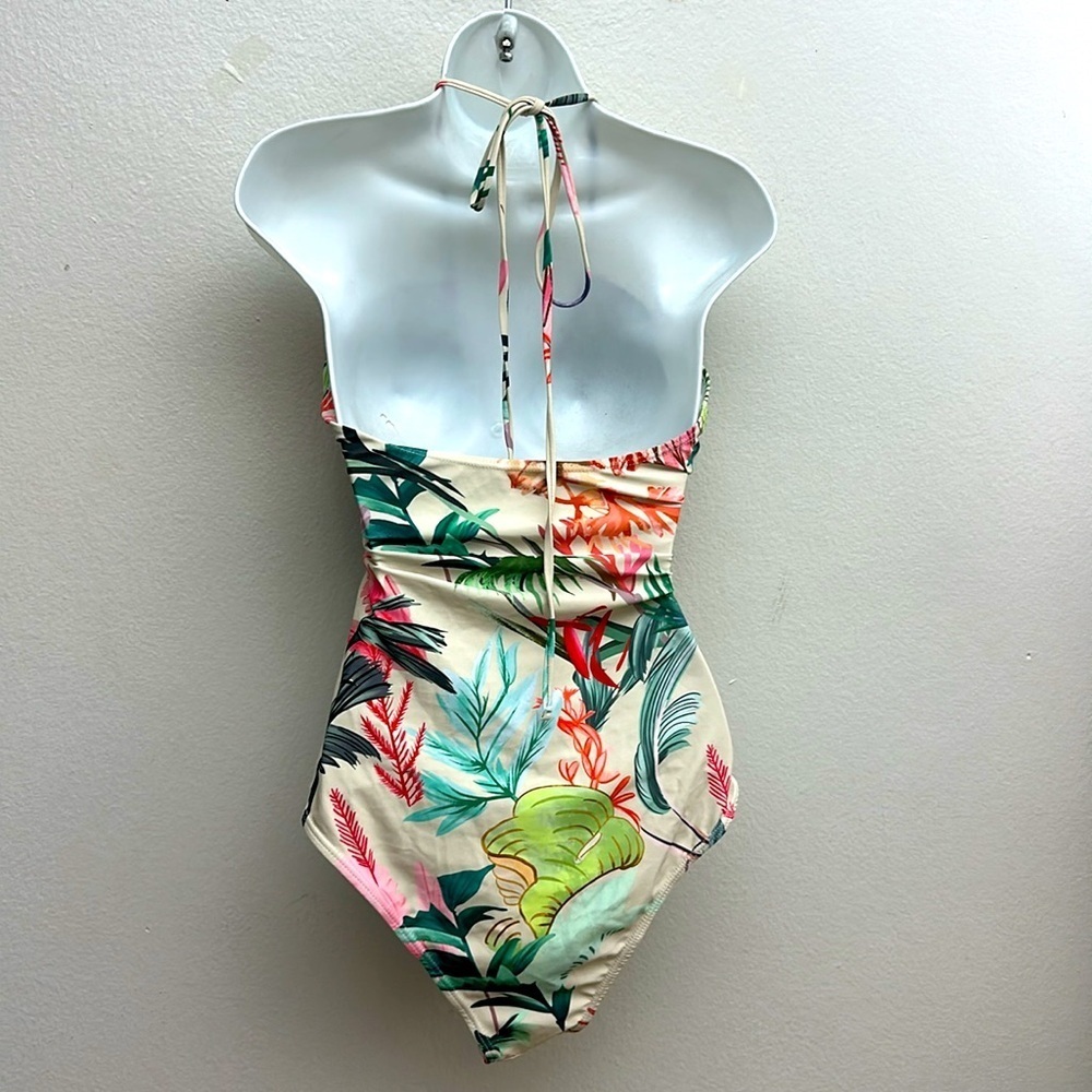 Tropical Print Halter Swimwear - Picture 5 of 7